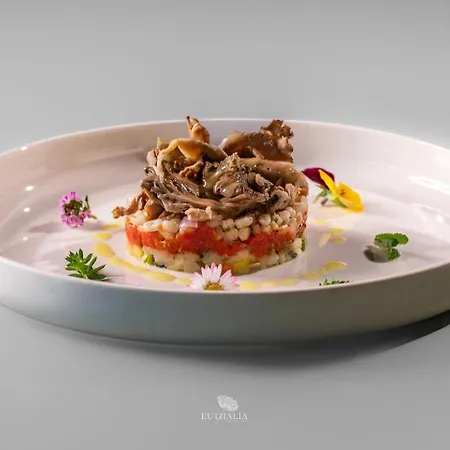 Euthalia Restaurant & 度假村 *